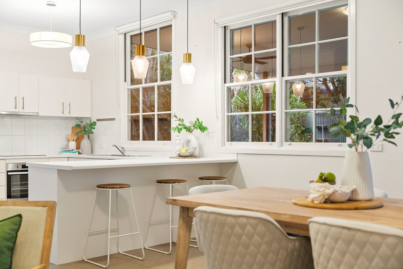 Photo - 20 Hicks Street, Mitchelton QLD 4053 - Image 2