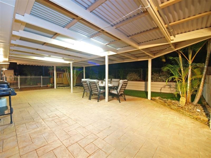 Photo - 20 Hidden Valley Drive, Eatons Hill QLD 4037 - Image 7