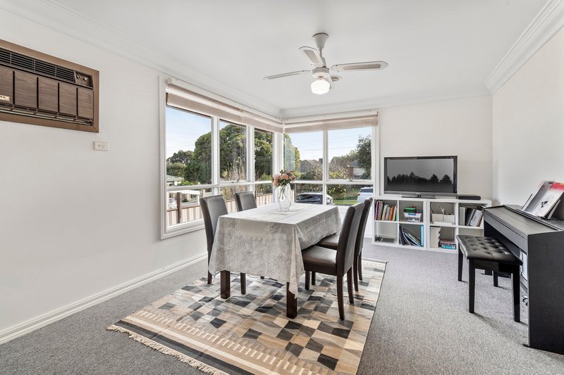 Photo - 20 Highfield Avenue, Mulgrave VIC 3170 - Image 2