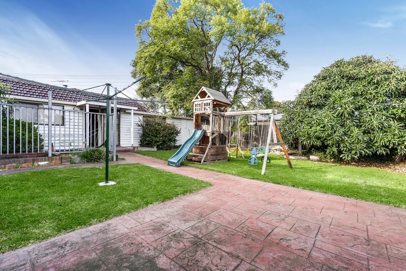 Photo - 20 Highfield Avenue, Mulgrave VIC 3170 - Image 11