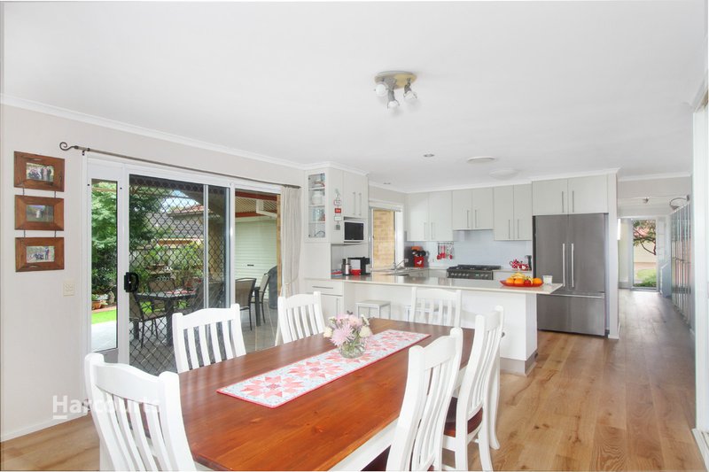 Photo - 20 Highland Park Drive, Horsley NSW 2530 - Image 6