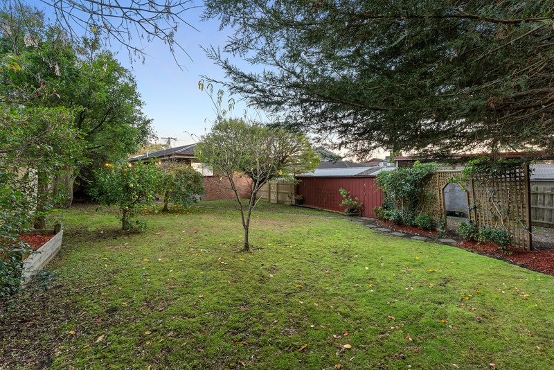 Photo - 20 Hillcrest Avenue, Ferntree Gully VIC 3156 - Image 12