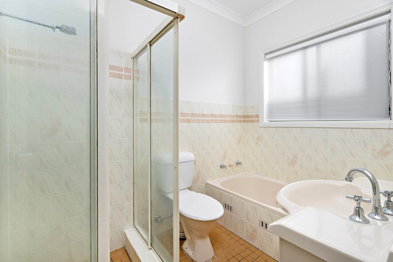 Photo - 20 Hillview Circuit, Kiama NSW 2533 - Image 13