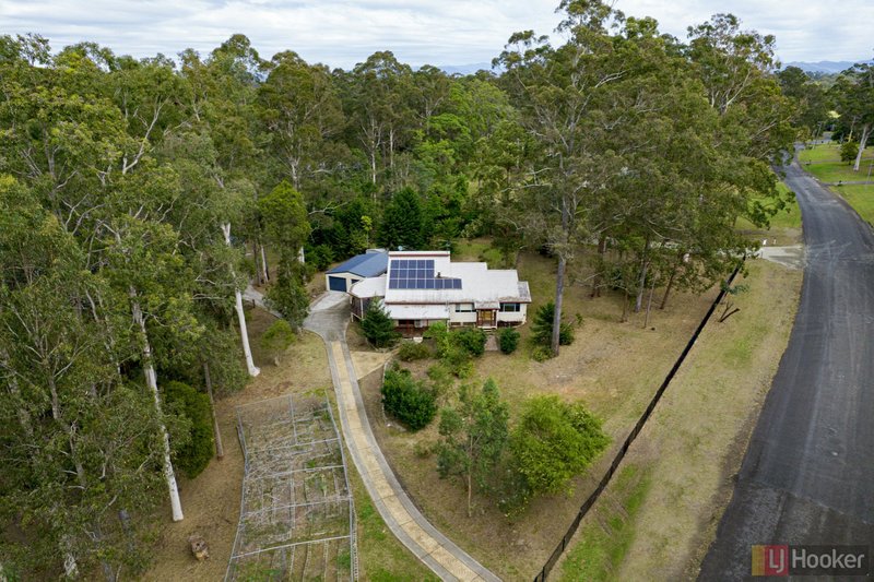 Photo - 20 Hillview Drive, Yarravel NSW 2440 - Image 19