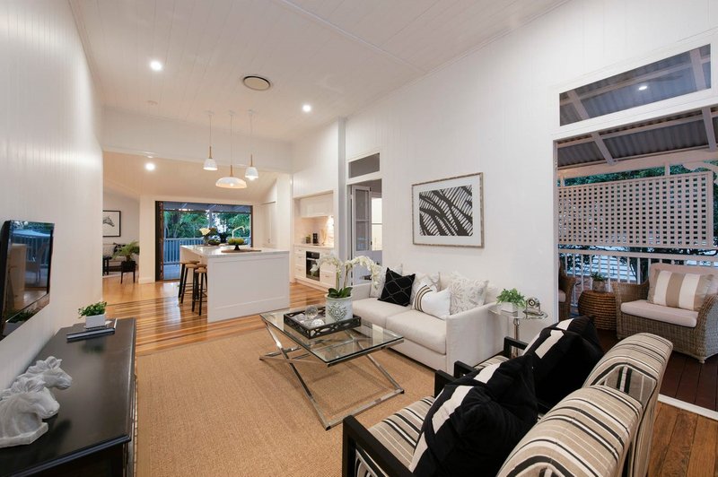 Photo - 20 Hockings Street, Clayfield QLD 4011 - Image 2