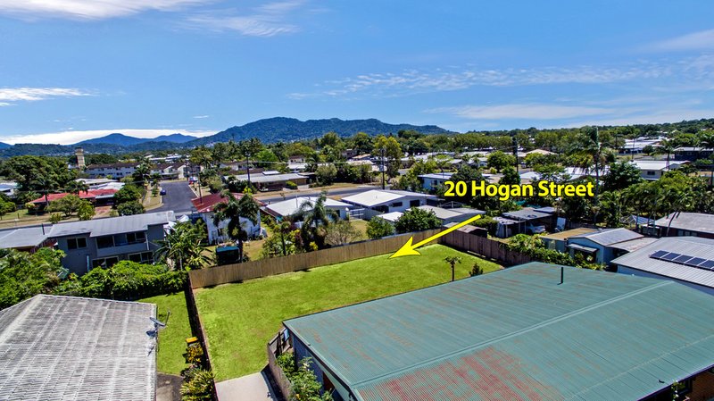 Photo - 20 Hogan Street, Westcourt QLD 4870 - Image 8