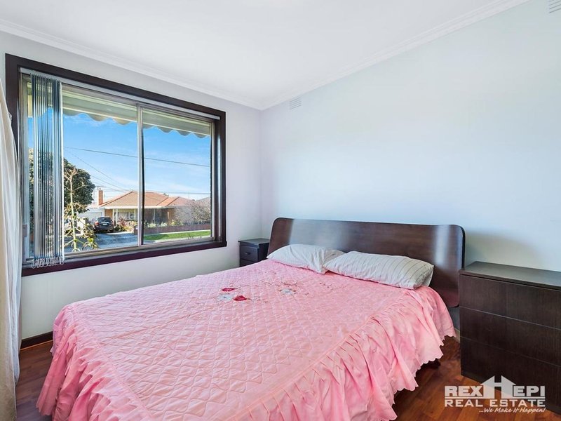 Photo - 20 Holly Avenue, Dandenong North VIC 3175 - Image 6