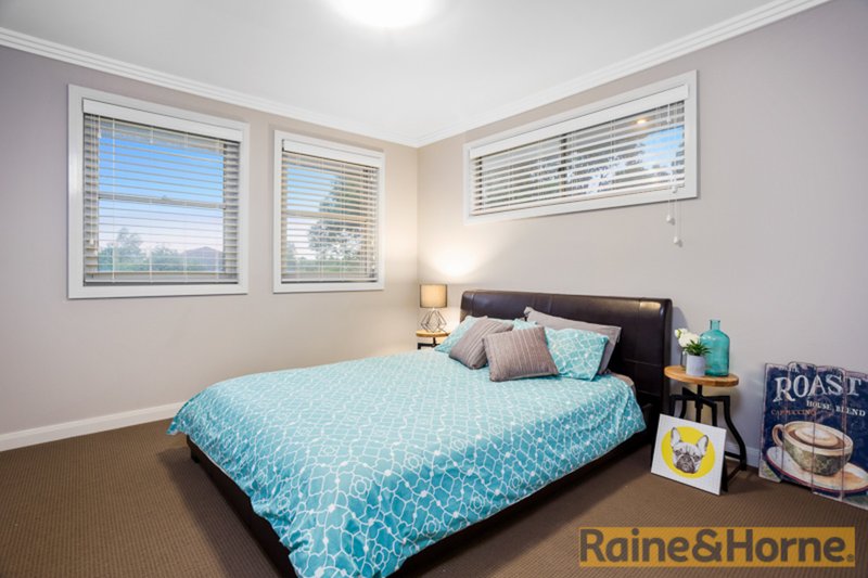 Photo - 20 Holly Street, , Rouse Hill NSW 2155 - Image 12