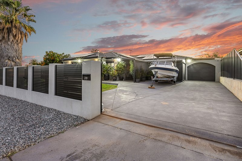 20 Hopkins Way, Spearwood WA 6163