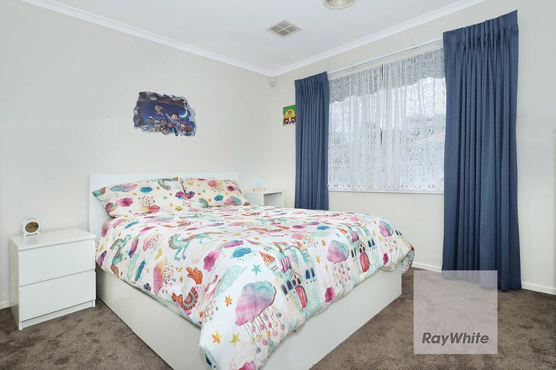 Photo - 20 Hornsby Avenue, Westmeadows VIC 3049 - Image 14