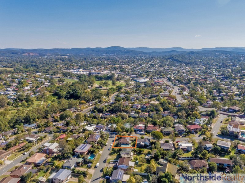 Photo - 20 Hovea Street, Everton Hills QLD 4053 - Image 22