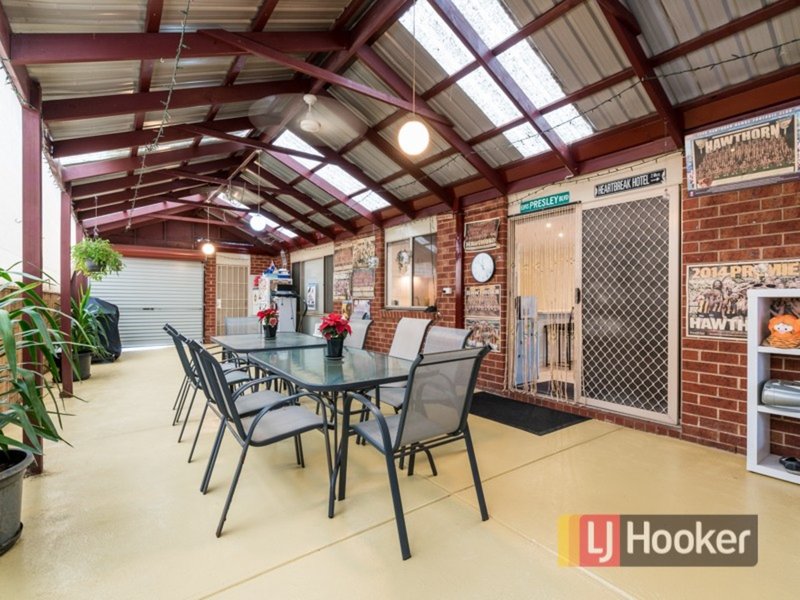 Photo - 20 Howqua Place, Cranbourne VIC 3977 - Image 14