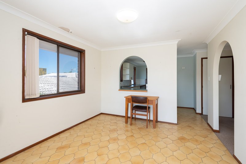 Photo - 20 Hume Parade, Paradise Point QLD 4216 - Image 6