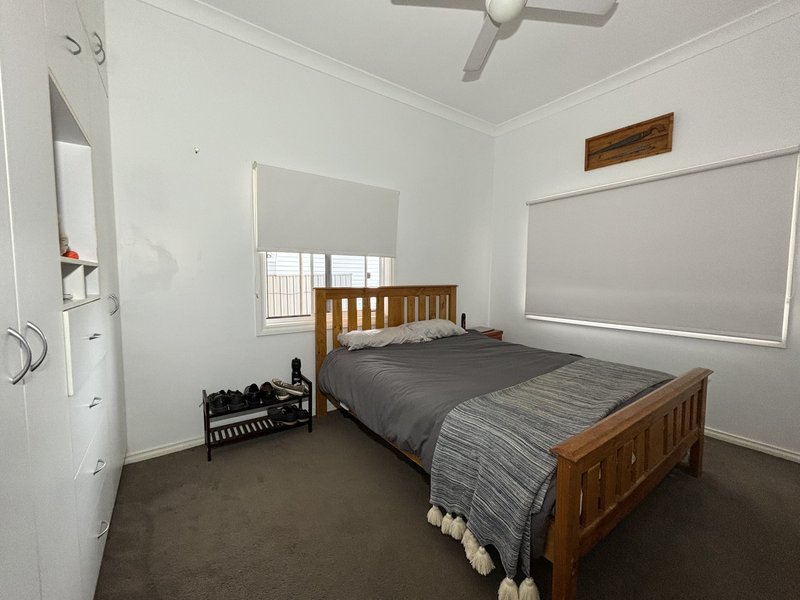 Photo - 20 Hyandra Street, Griffith NSW 2680 - Image 6