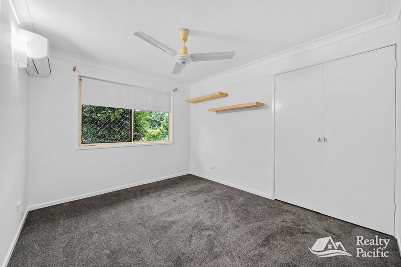 Photo - 20 Idamea Street, Carina Heights QLD 4152 - Image 5