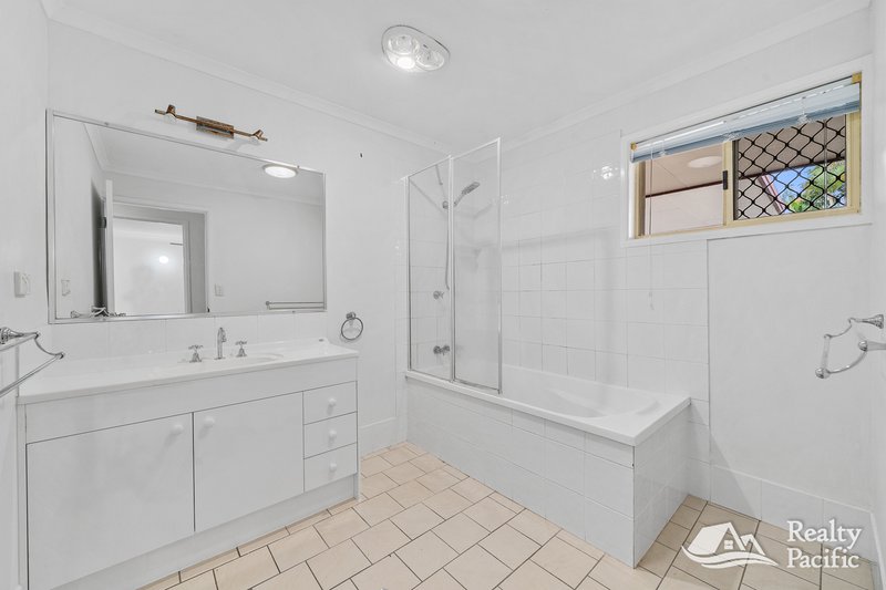 Photo - 20 Idamea Street, Carina Heights QLD 4152 - Image 9