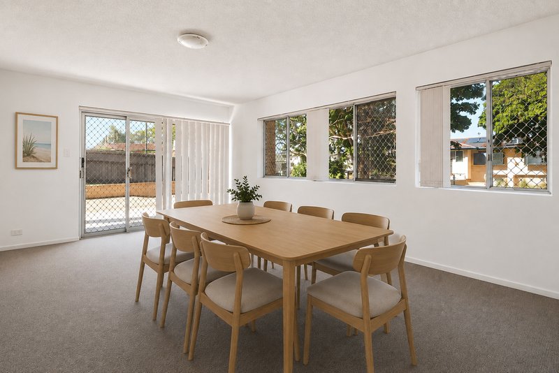 Photo - 20 Ilya Street, Macgregor QLD 4109 - Image 8