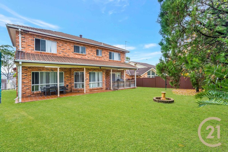 Photo - 20 Ingham Drive, Casula NSW 2170 - Image 16