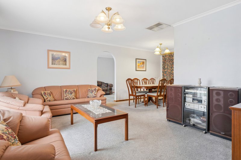 Photo - 20 Irene Avenue, Fulham Gardens SA 5024 - Image 4