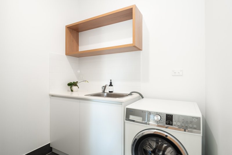 Photo - 20 Ivedon Street, Banyo QLD 4014 - Image 8