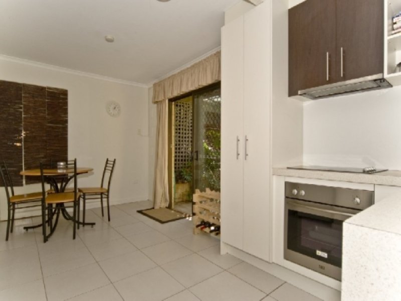 Photo - 20 Janderra Street, Buderim QLD 4556 - Image 13