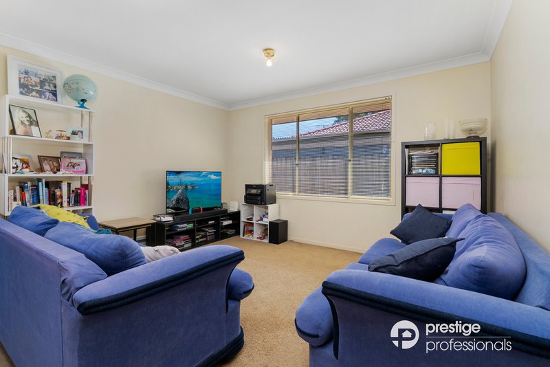 Photo - 20 Jimbour Court, Wattle Grove NSW 2173 - Image 2