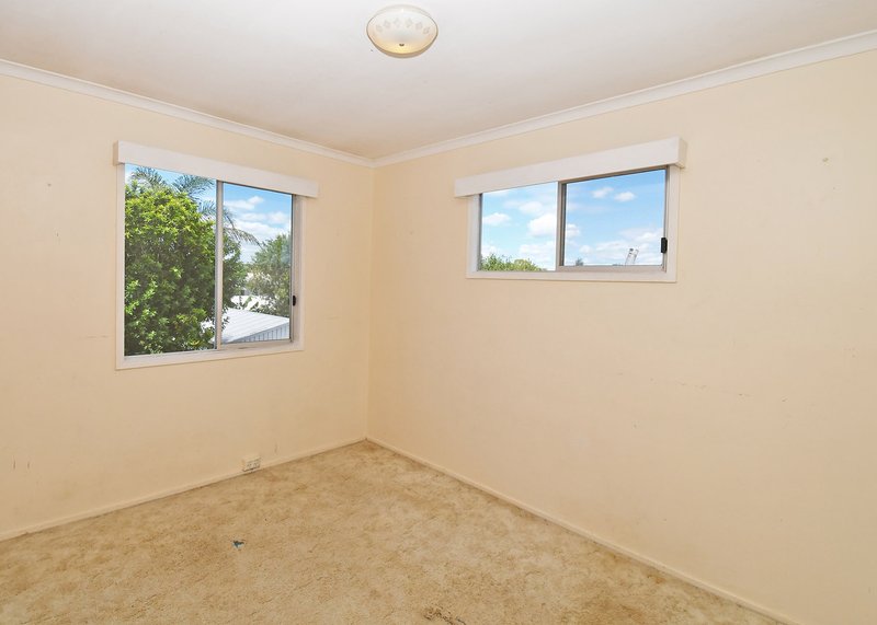 Photo - 20 John Street, Scarness QLD 4655 - Image 10