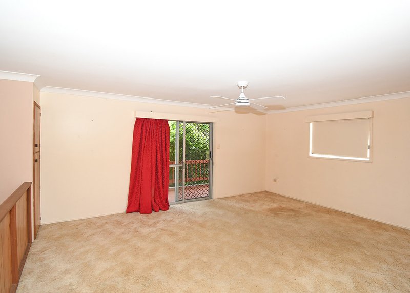 Photo - 20 John Street, Scarness QLD 4655 - Image 14