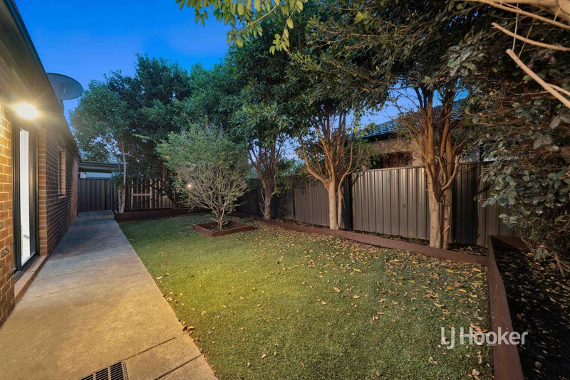 Photo - 20 Juniper Avenue, Point Cook VIC 3030 - Image 22