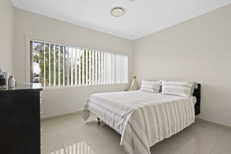 Photo - 20 Kenyons Road, Merrylands NSW 2160 - Image 7