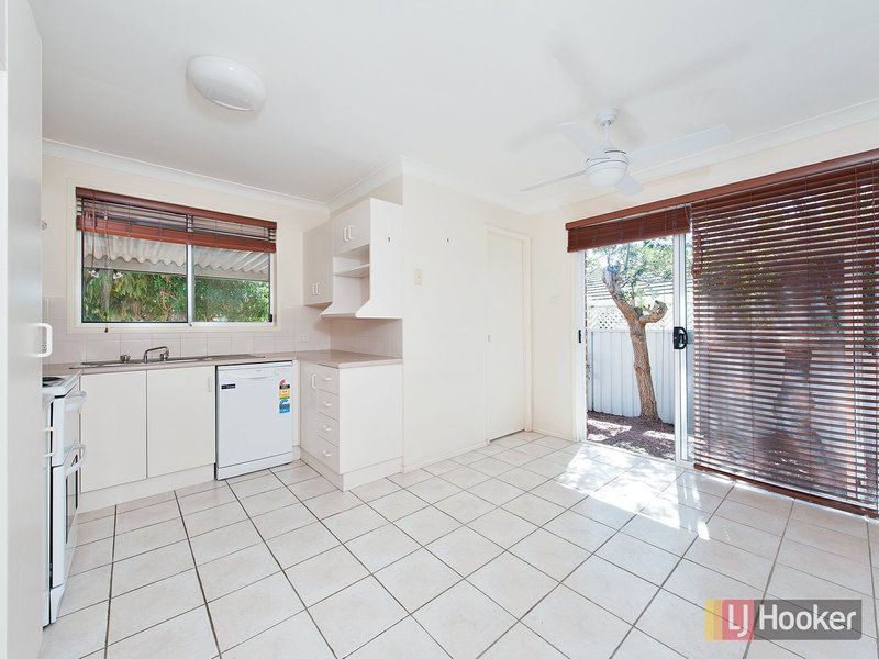 Photo - 20 Ketch Close, Corlette NSW 2315 - Image 8