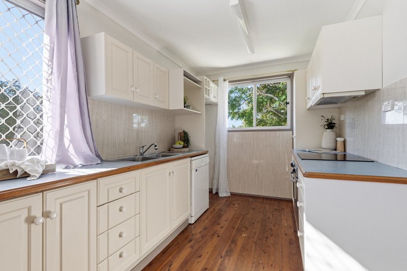 Photo - 20 Kevin Street, Deception Bay QLD 4508 - Image 11