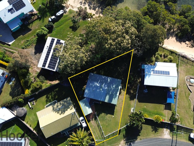 20 Kim Crescent, Macleay Island QLD 4184