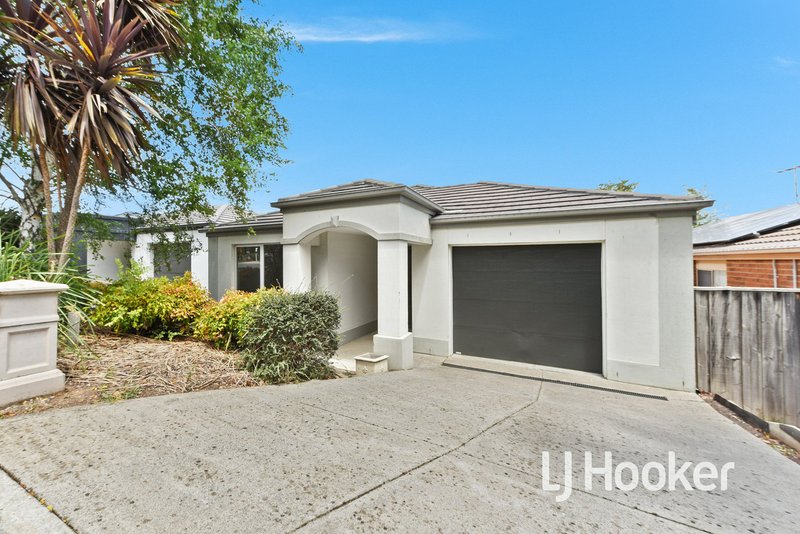 20 Kimberley Grove, Pakenham VIC 3810