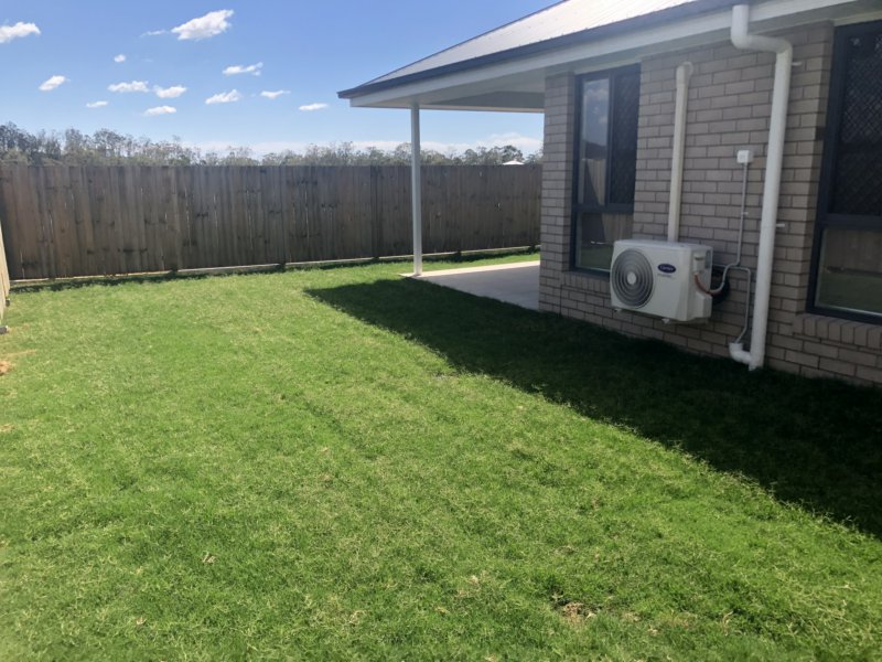 Photo - 20 Kincraig Circuit, Spring Mountain QLD 4300 - Image 12