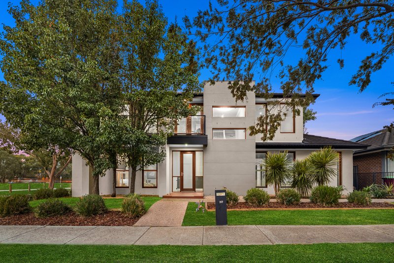 Photo - 20 Kindred Avenue, Cranbourne North VIC 3977 - Image 1