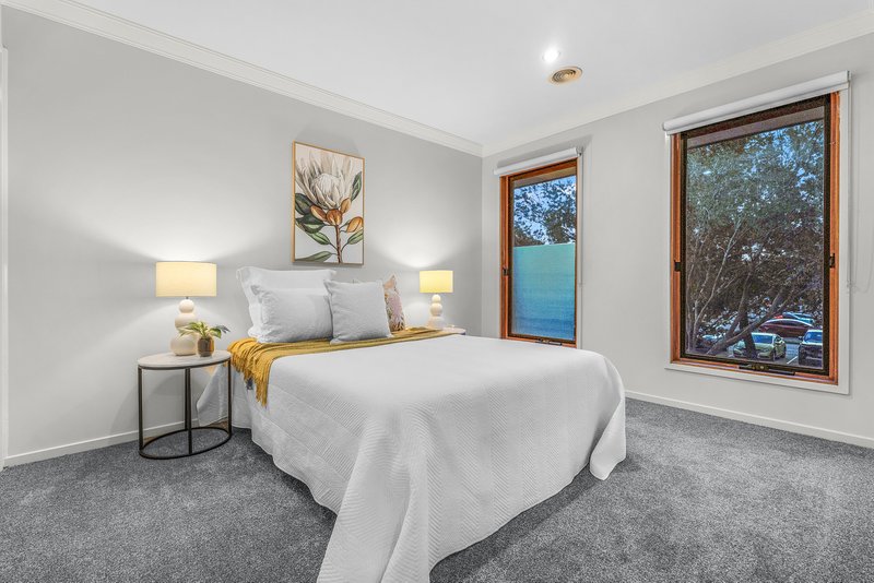 Photo - 20 Kindred Avenue, Cranbourne North VIC 3977 - Image 18