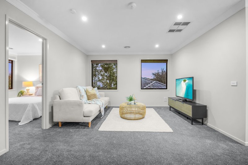 Photo - 20 Kindred Avenue, Cranbourne North VIC 3977 - Image 21