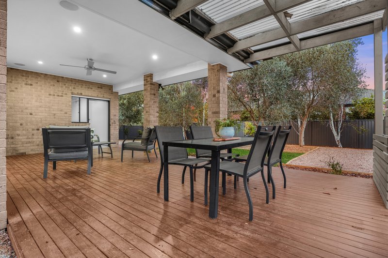 Photo - 20 Kindred Avenue, Cranbourne North VIC 3977 - Image 24