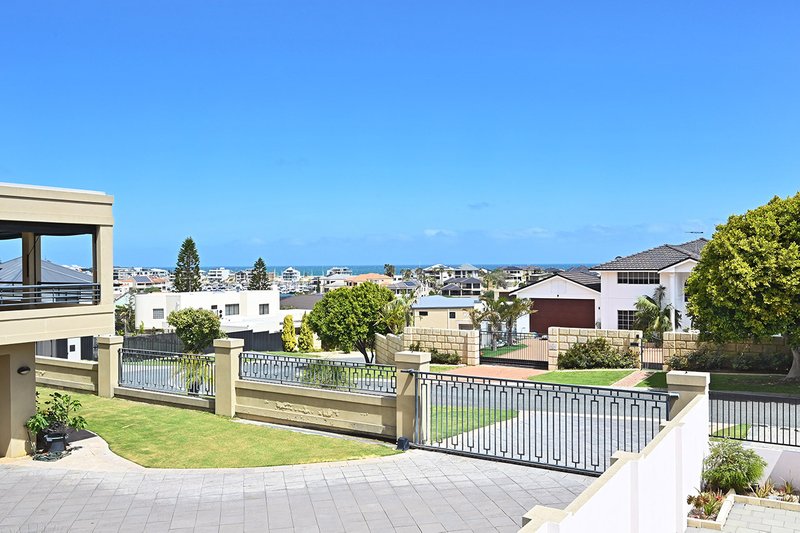 Photo - 20 Kings Lynn Rise, Mindarie WA 6030 - Image 3