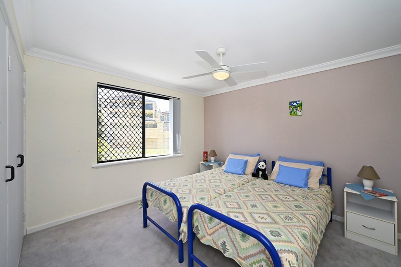 Photo - 20 Kings Lynn Rise, Mindarie WA 6030 - Image 23