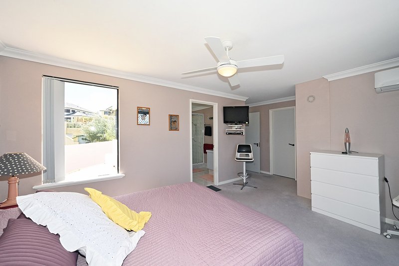 Photo - 20 Kings Lynn Rise, Mindarie WA 6030 - Image 28