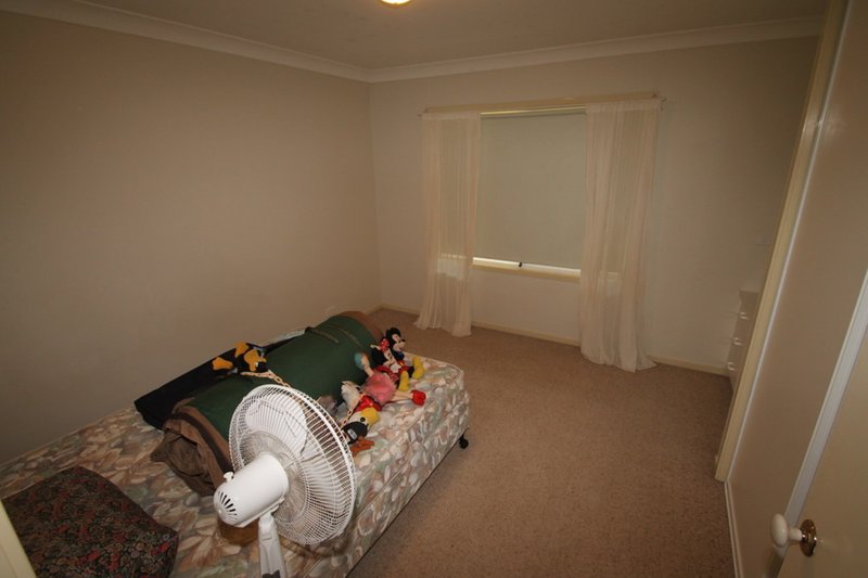 Photo - 20 Kingston Street, Spring Ridge NSW 2343 - Image 4