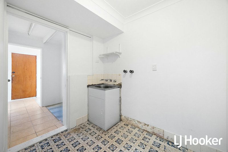 Photo - 20 Kirkland Way, Parmelia WA 6167 - Image 6