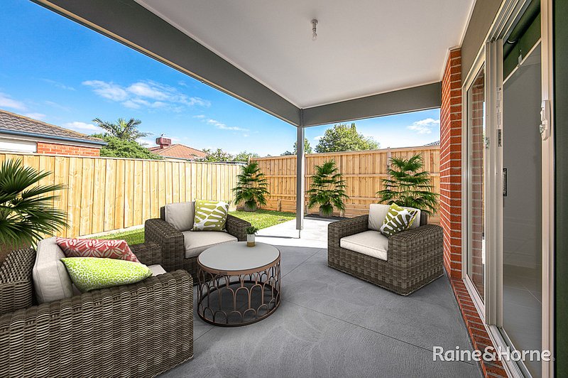 Photo - 20 Kokoda Drive, Sunbury VIC 3429 - Image 9