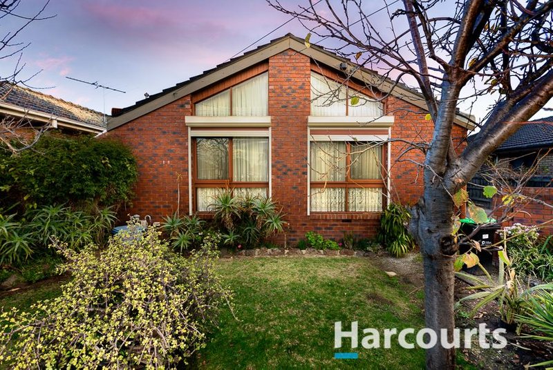 Photo - 20 Koonalda Grove, Dandenong North VIC 3175 - Image 18