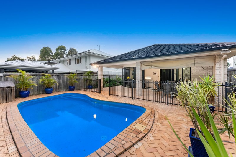 Photo - 20 Kowari Crescent, North Lakes QLD 4509 - Image 10