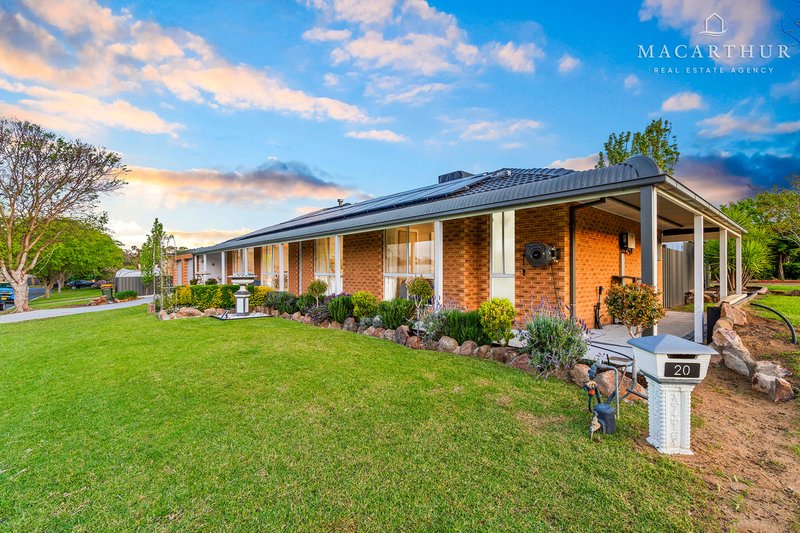 Photo - 20 Kurrajong Avenue, Forest Hill NSW 2651 - Image 5