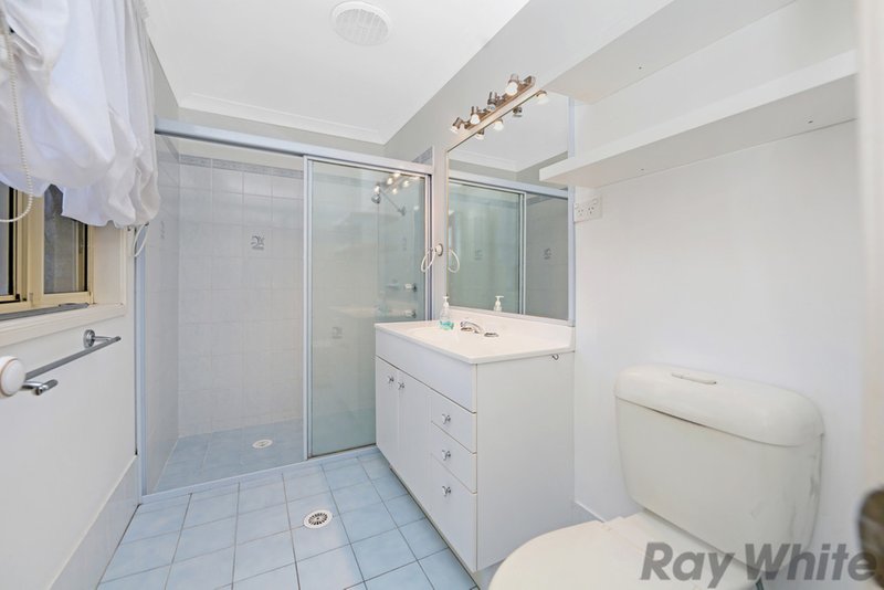 Photo - 20 Lakeshore Avenue, Chain Valley Bay NSW 2259 - Image 12