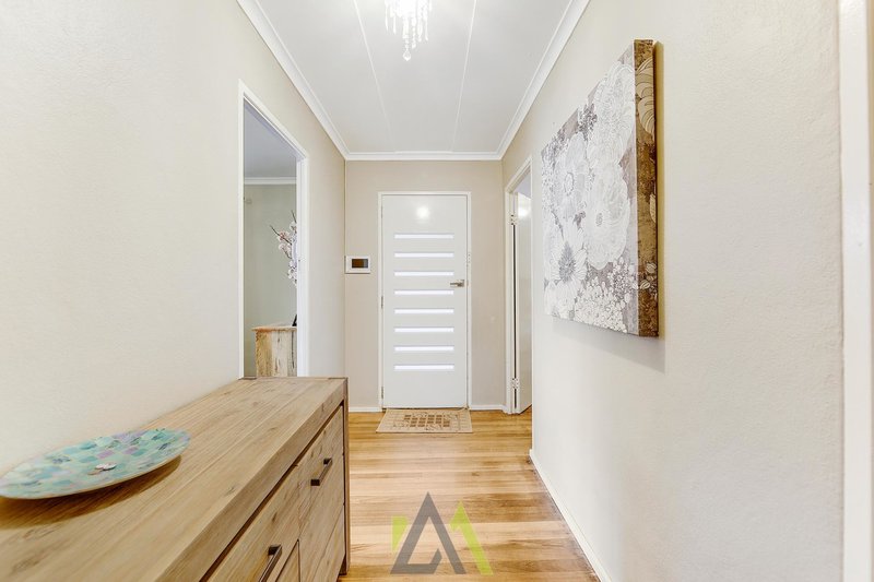 Photo - 20 Lambert Street, Frankston North VIC 3200 - Image 3